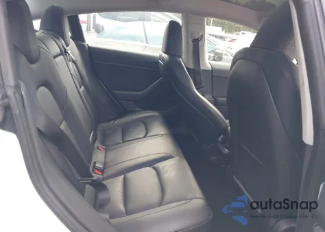 2023 Tesla Model 3 Rear-Wheel Drive z USA, uszkodzony, nr VIN 5YJ3E1EA5PF482949